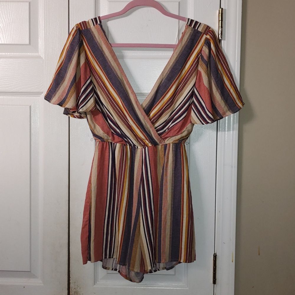 Trixxi striped short romper Sz XXS NWOT